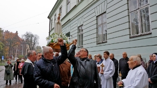 Figura_Matki_Bożej_Fatimskiej-8