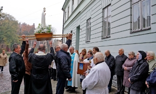 Figura_Matki_Bożej_Fatimskiej-9