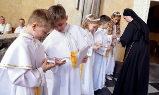 Pierwsza_Komunia_2018-33